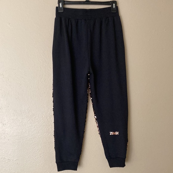 XS Zumba Rose Gold Sequin Athletic Jogger Capris - Picture 7 of 14